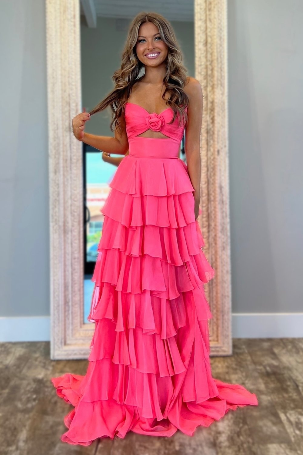 Coral Sweetheart Ruffle Pageant Dress Chiffon A-Line Maxi Prom Dress Tiered Long Gala Dress with Slit