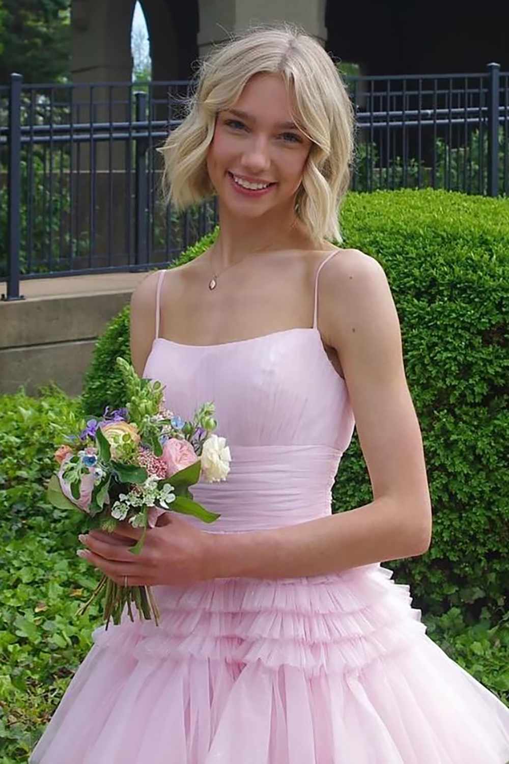 Pink Spaghetti Straps Prom Dress Tulle A-Line Ruffled Long Gala Ball Dress