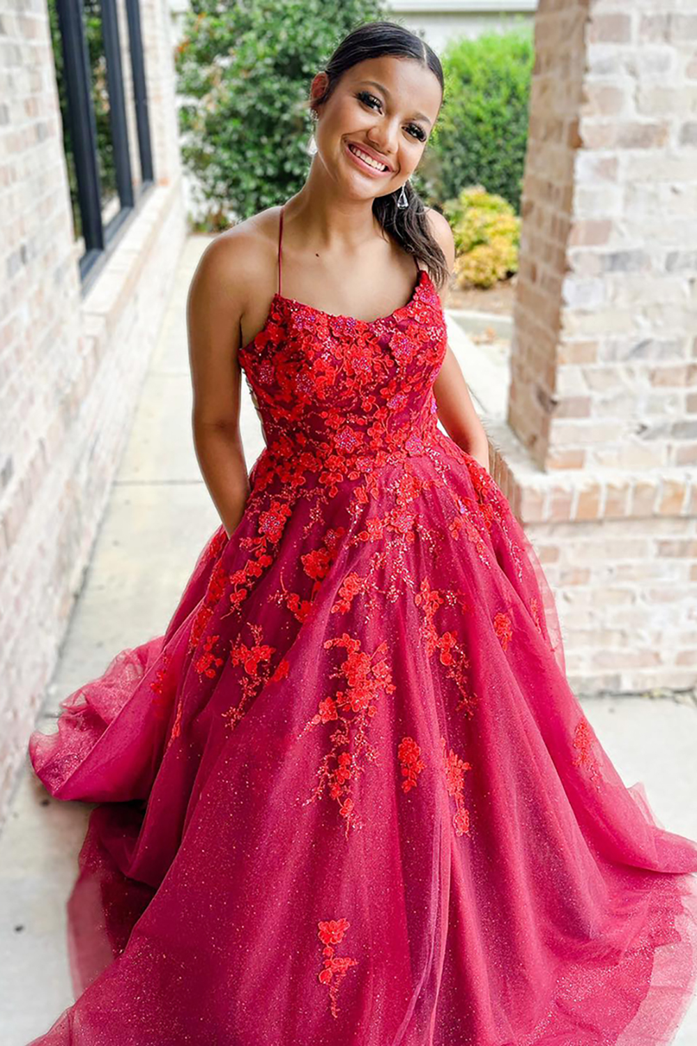Dark Red Spaghetti Straps Princess Tulle Long Prom Dress with Appliques