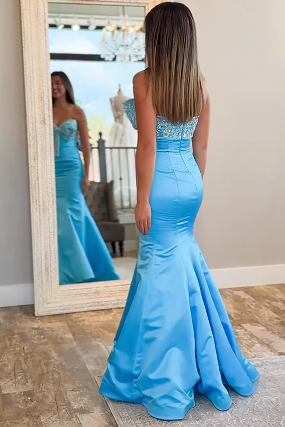 Chic Blue Sweetheart Satin Mermaid Long Prom Dress with Bow