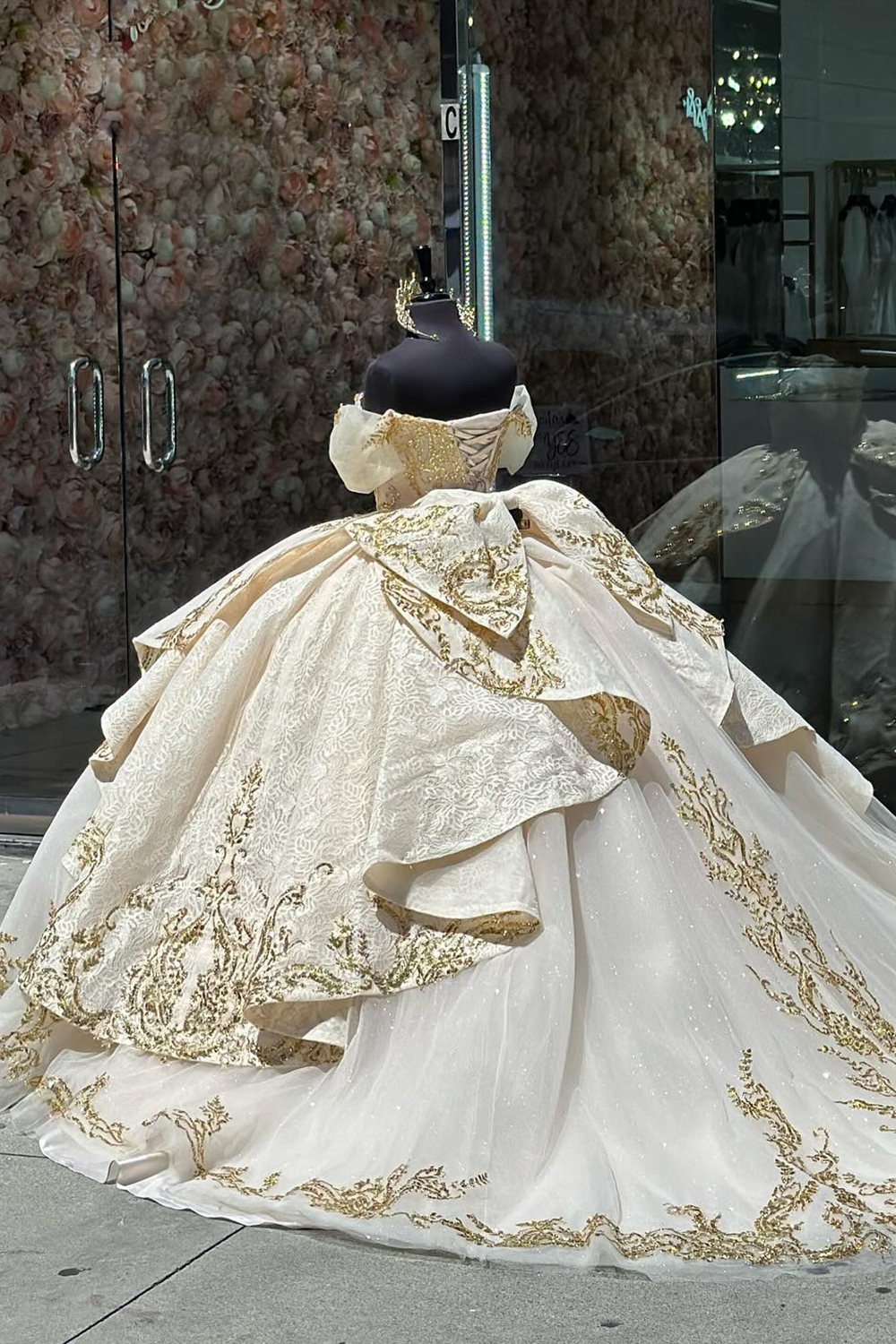 Sparkly Apricot Off the Shoulder Applique Ball Gown Tulle Quinceanera Dress with Bow