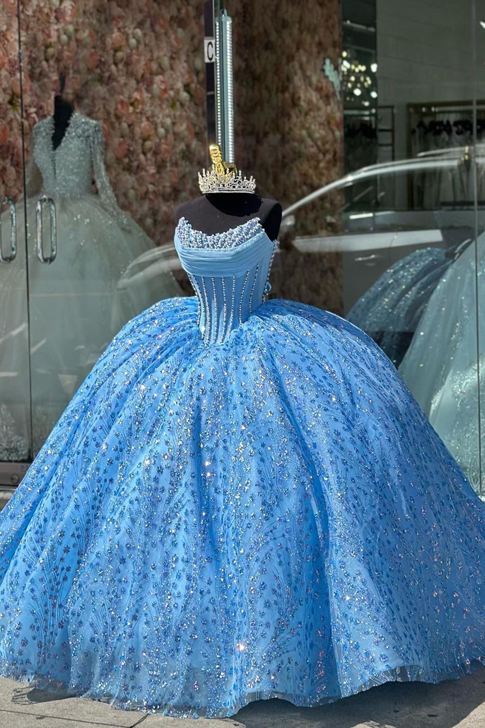 Sparkly Blue Strapless Beaded Applique Princess Tulle Quinceanera Dress with Squins
