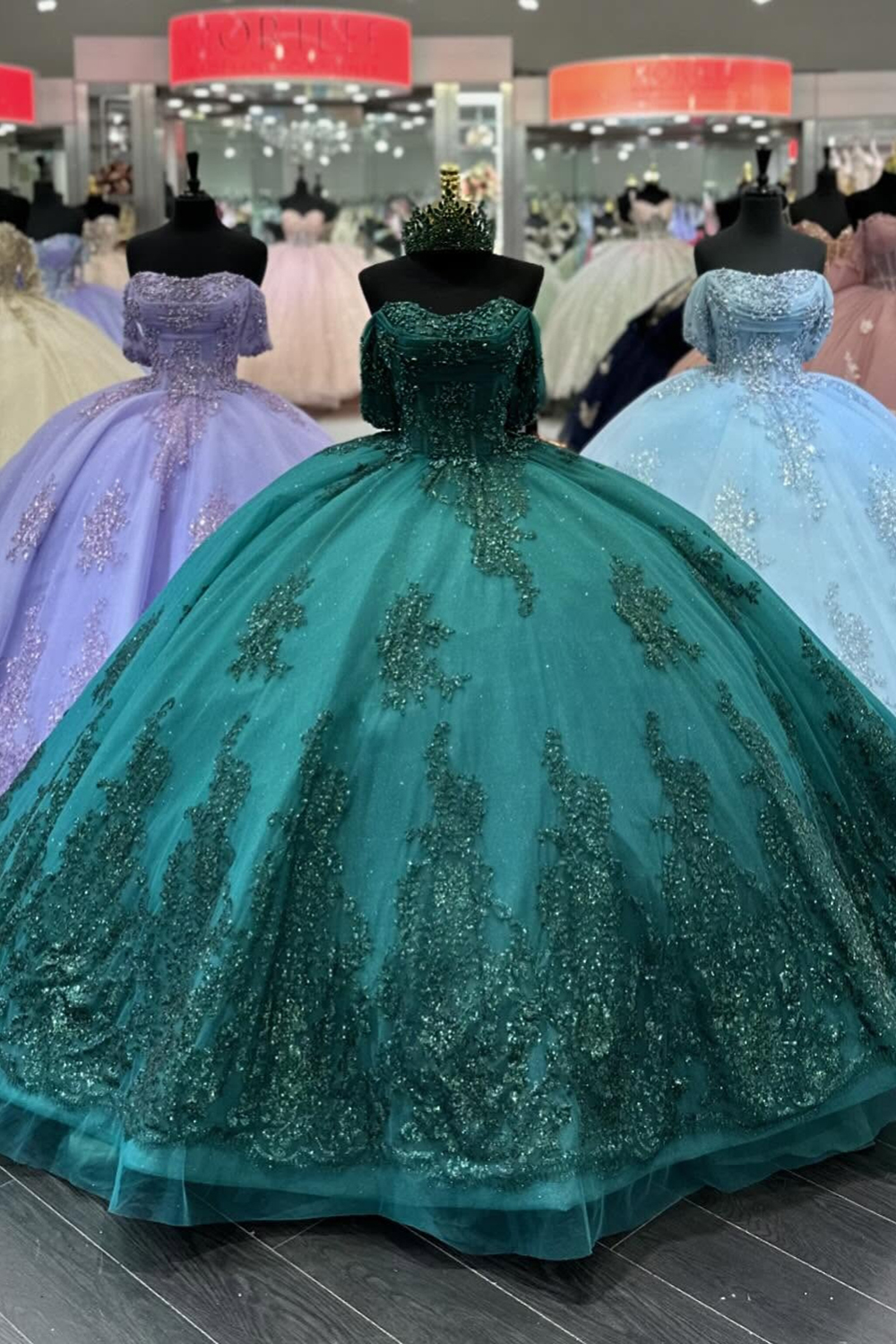 Sparkly Dark Green Off the Shoulder Beaded Applique Princess Tulle Quinceanera Dress With Sequins