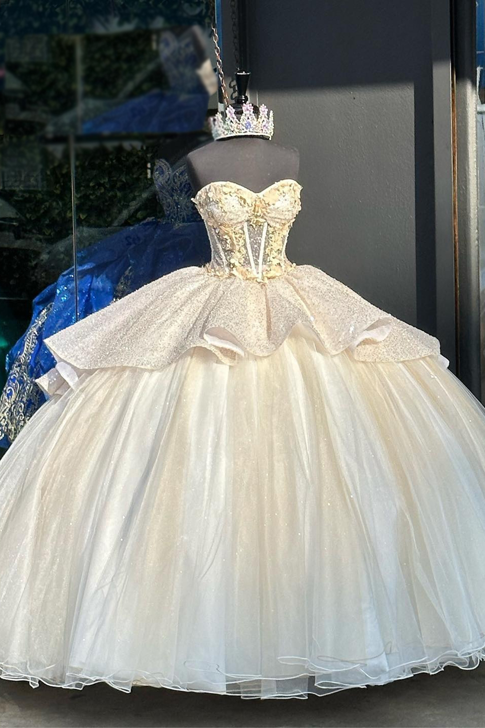 Sparkly Apricot Sweetheart Sequin Applique Princess Tulle Quinceanera Dress
