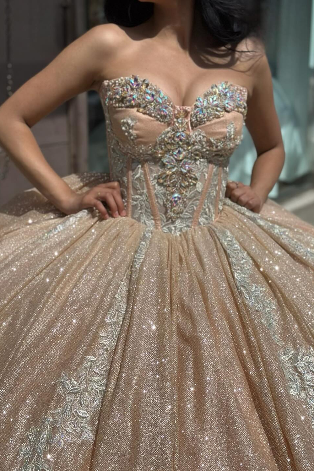 Glitter Champagne Sweetheart Beaded Princess Tulle Quinceanera Dress with Sequins