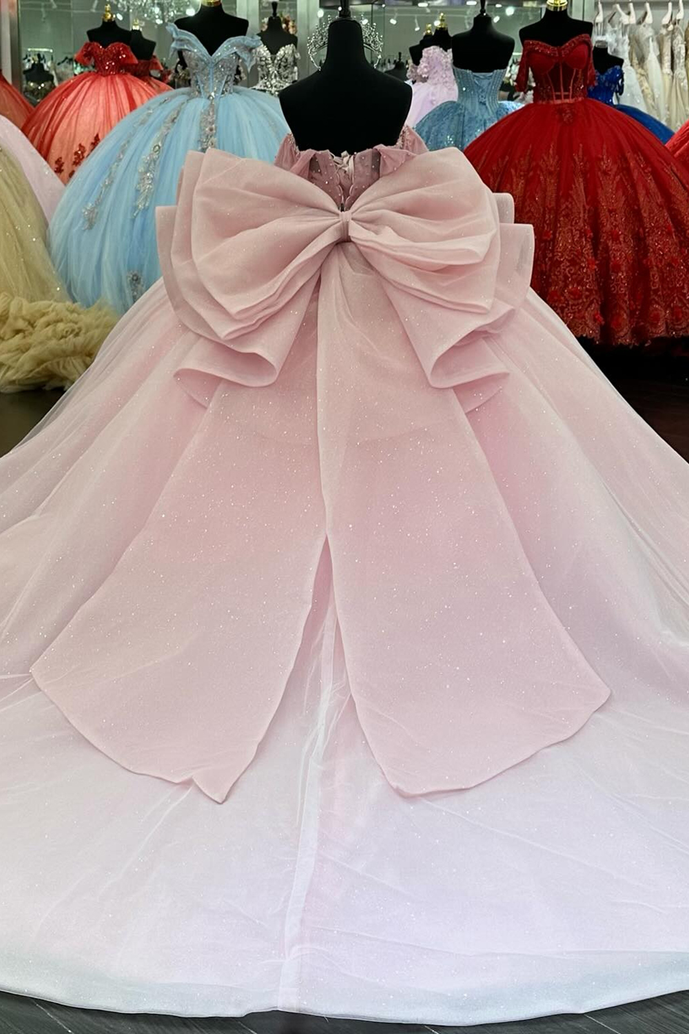 Glitter Pink Off the Shoulder Beaded Ball Gown Tulle Quinceanera Dress with Bow