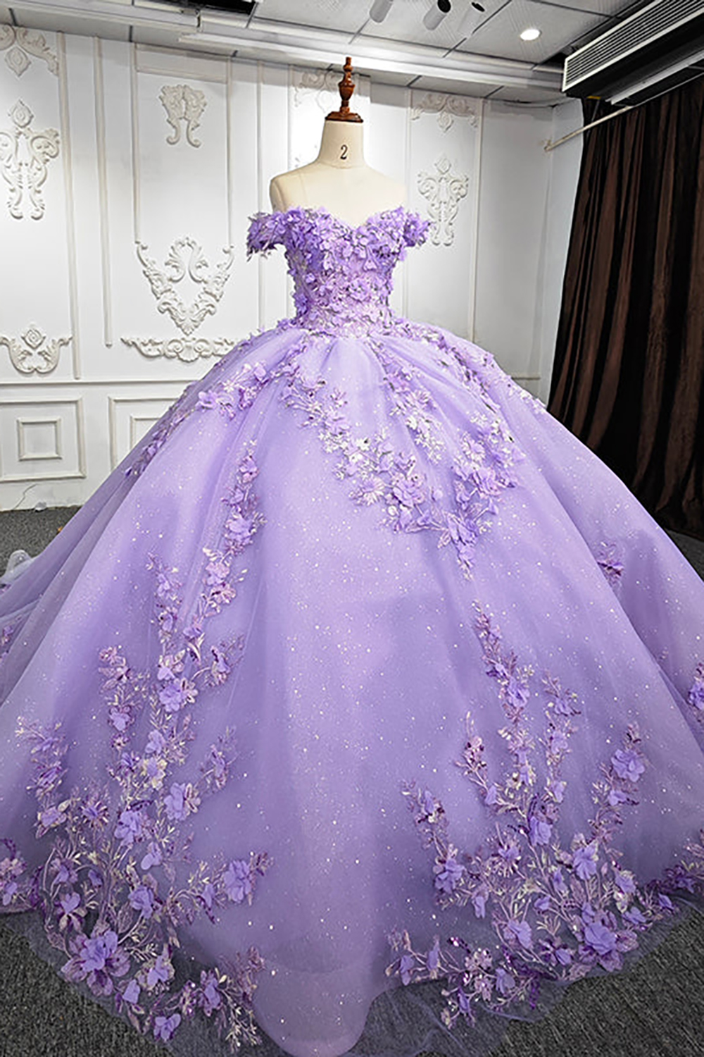 Lavender Off the Shoulder Ball Gown Tulle Quinceanera Dress with Appliques