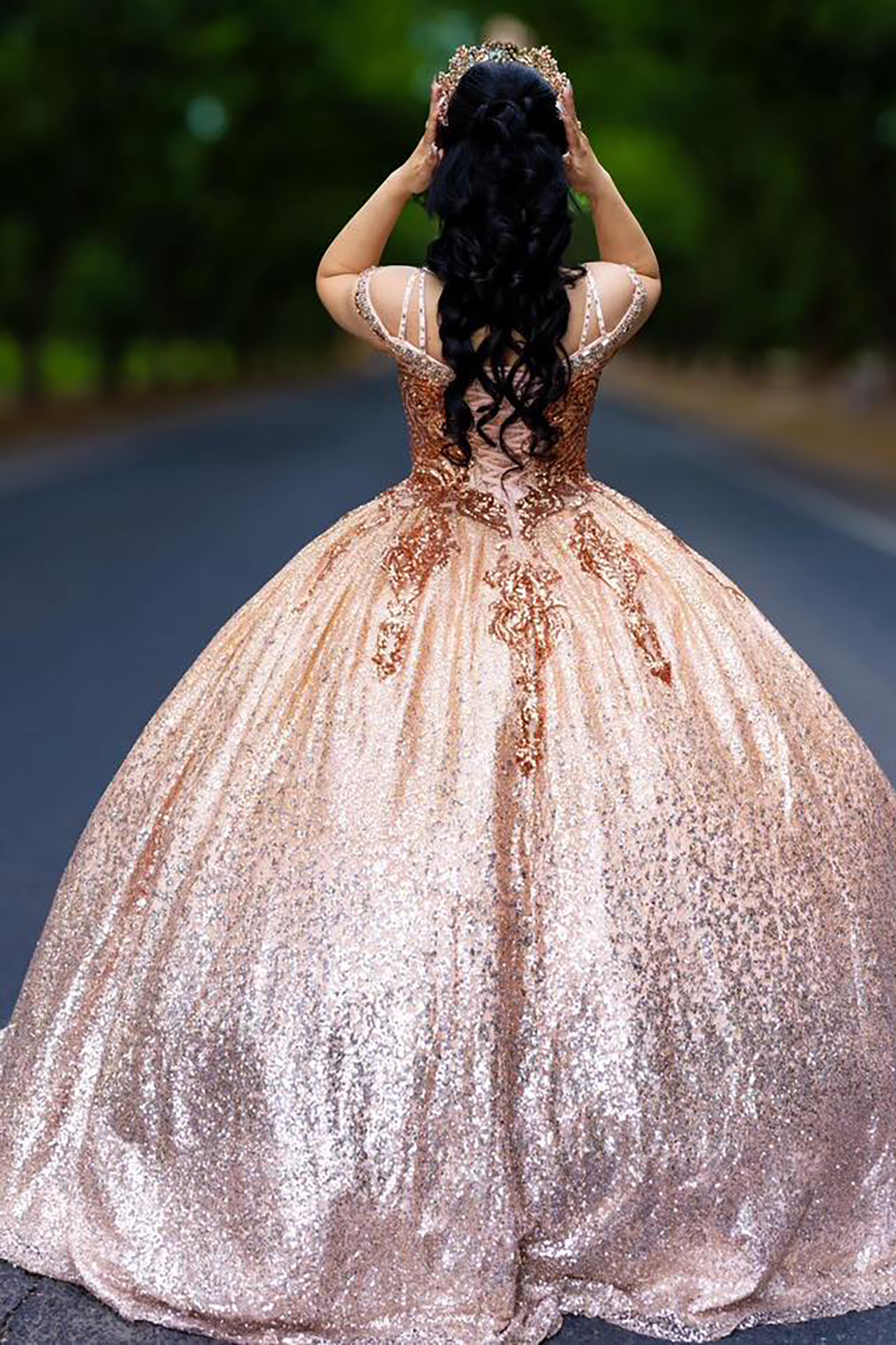 Sparkly Gold Rose Cold Sweetheart Sequin Applique Princess Tulle Quinceanera Dress with Beading
