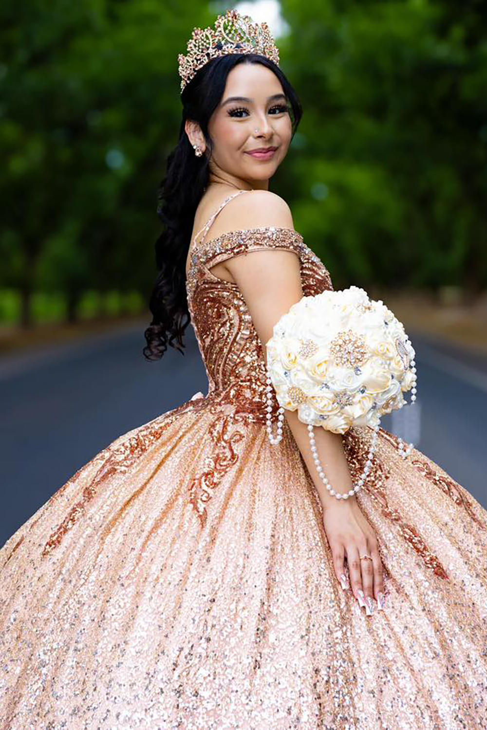 Sparkly Gold Rose Cold Sweetheart Sequin Applique Princess Tulle Quinceanera Dress with Beading