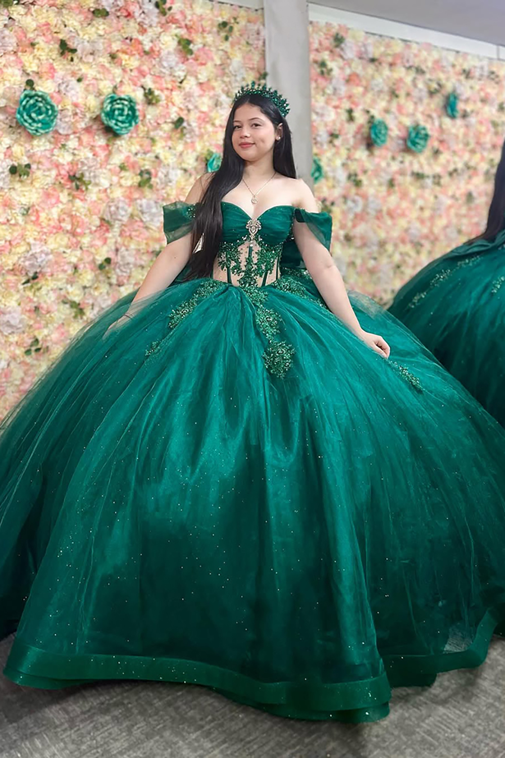 Sparkly Pine Off the Shoulder Applique Princess Tulle Quinceanera Dress with Train
