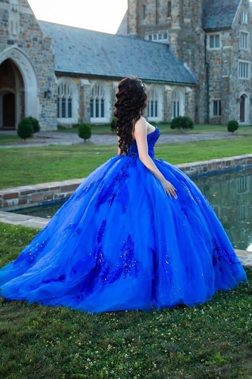 Sparkly Royal Blue Sweetheart Princess Sequins Applique Quinceanera Dress