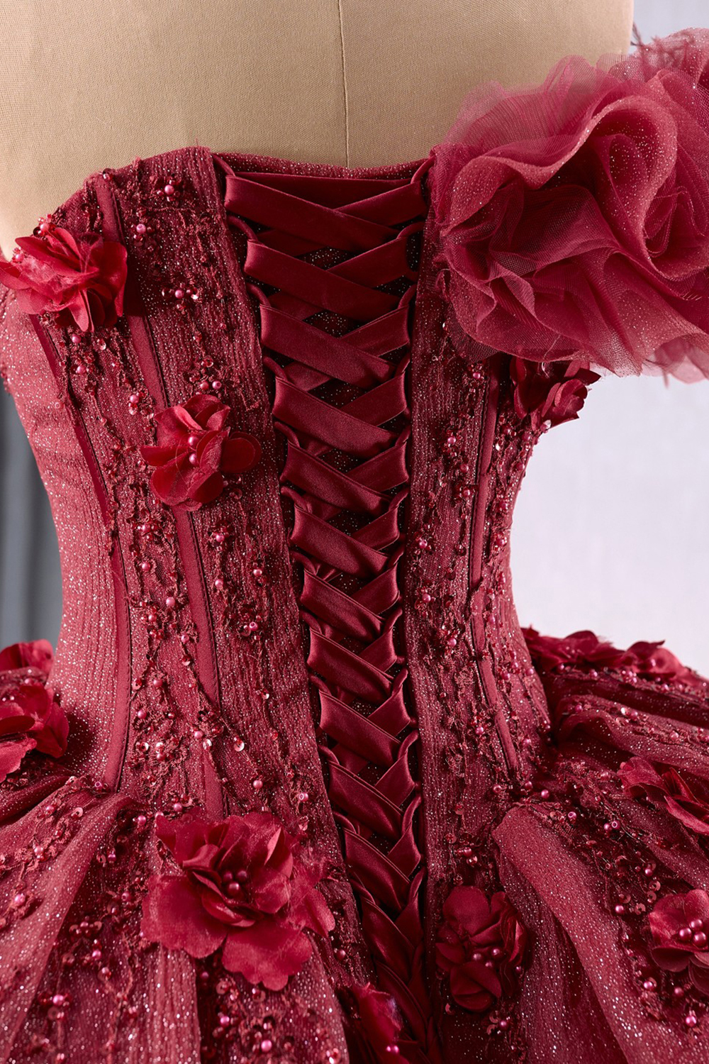 Sparkly Burgundy Sweetheart Applique Beaded Ball Gown Quinceanera Dress with Train