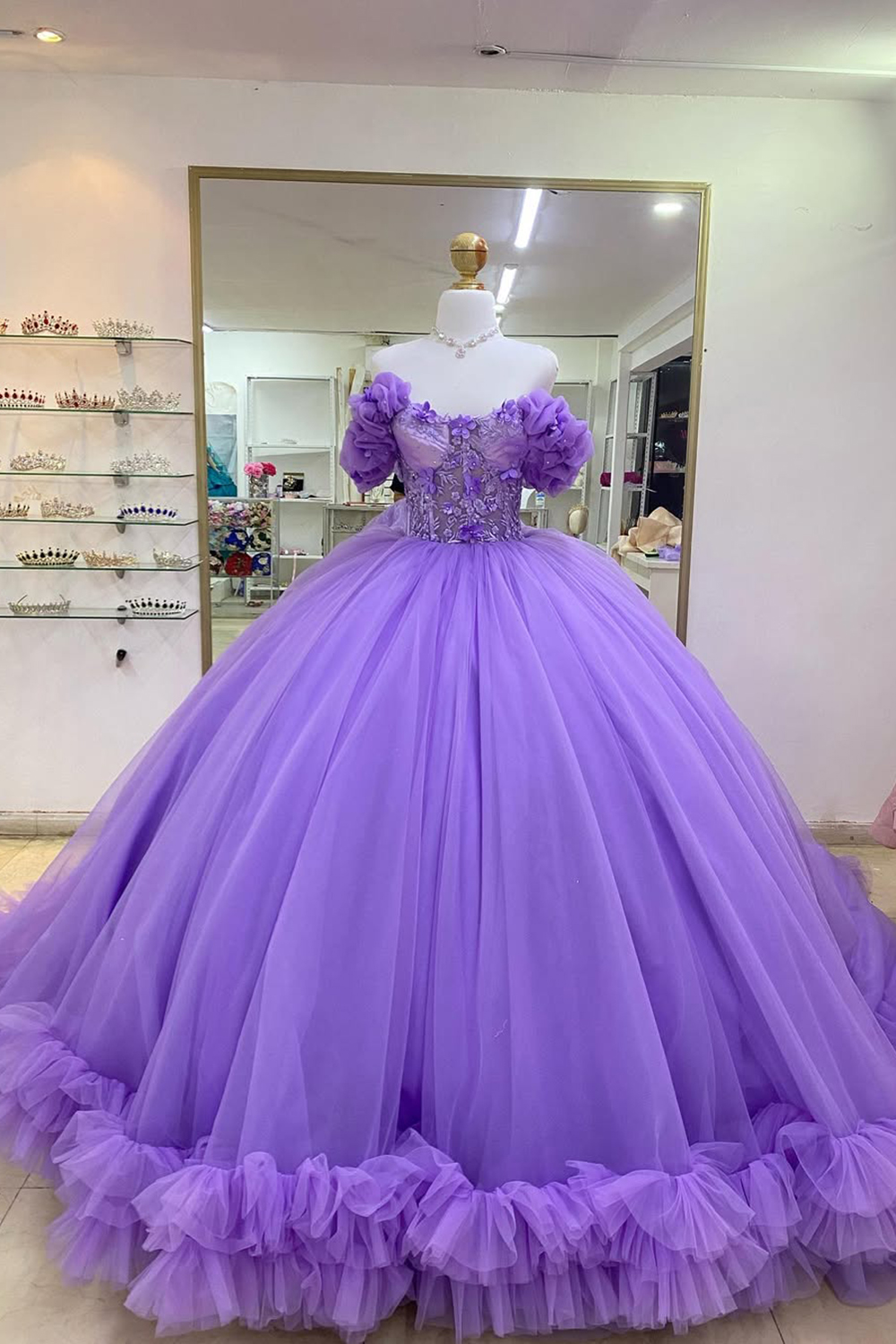 Purple Sweetheart Applique Ball Gown Tulle Quinceanera Dress with Train