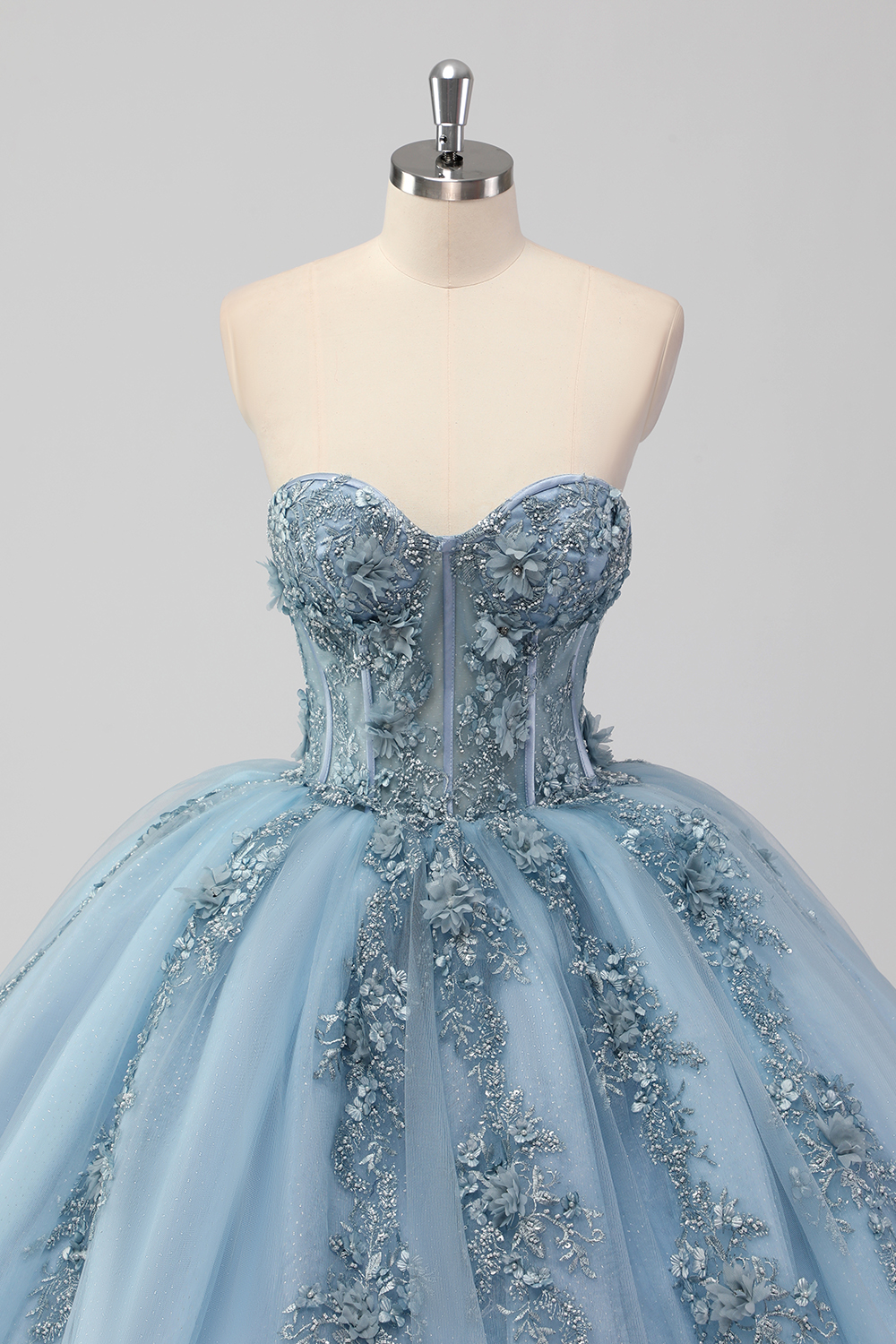 Grey Blue Sweetheart Tulle Ball Gown Applique Quinceanera Dress with Beading