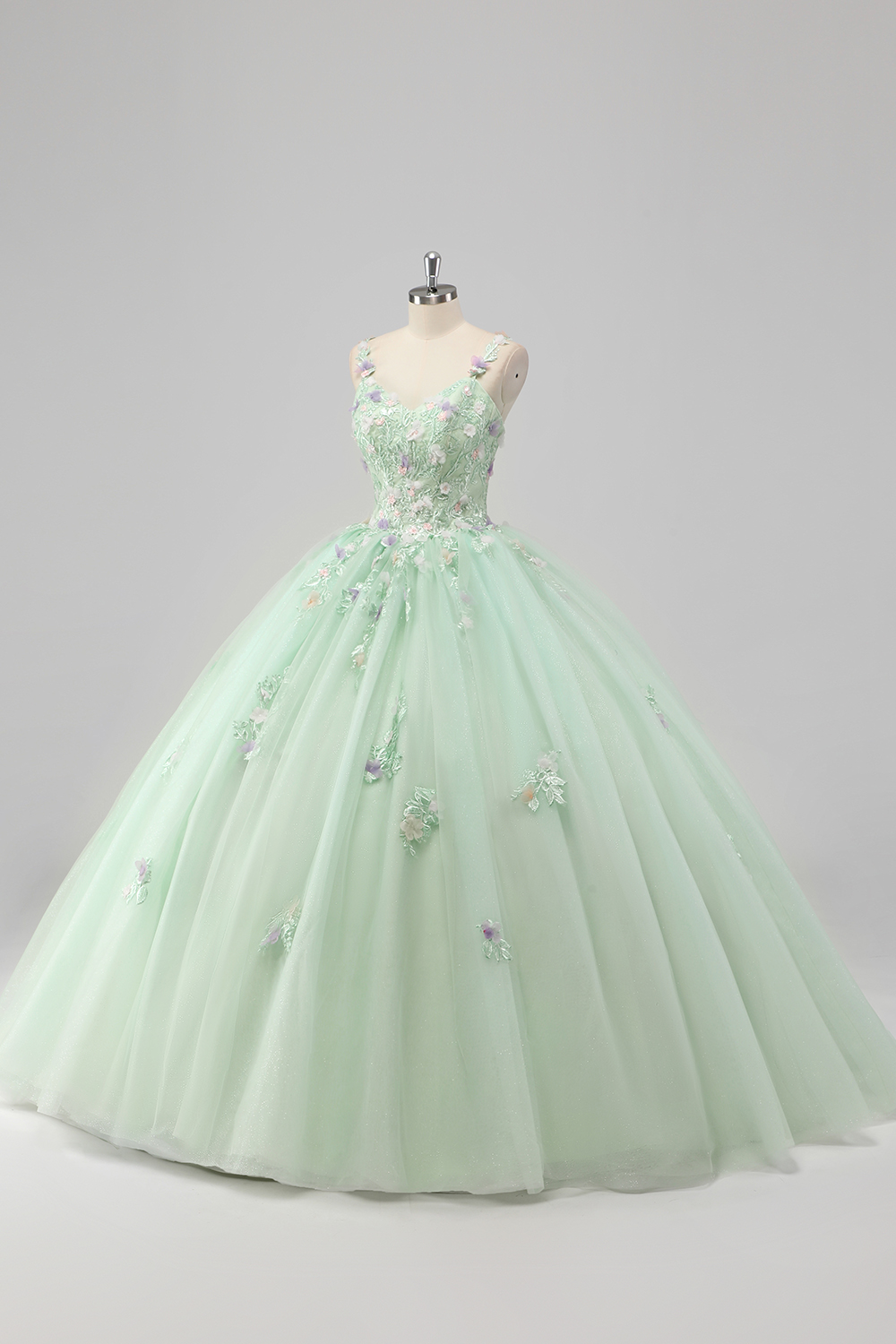Green Spaghetti Straps Princess Applique Tulle Quinceanera Dress with Floral
