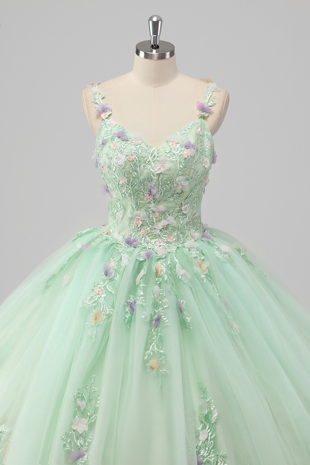 Green Spaghetti Straps Princess Applique Tulle Quinceanera Dress with Floral