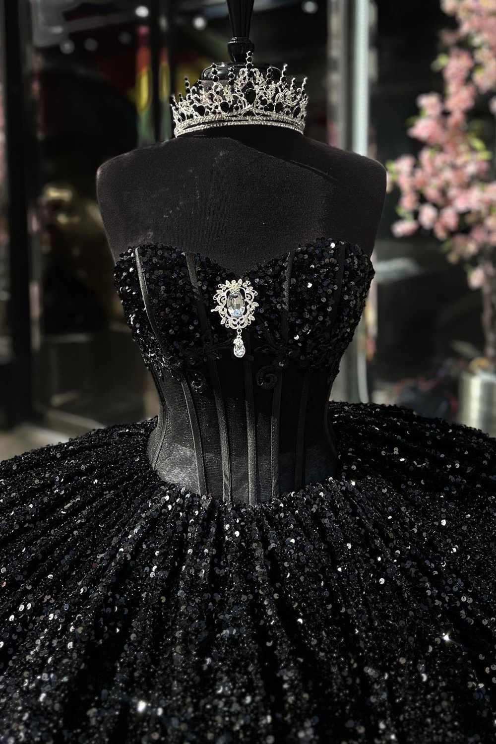 Sparkly Black Ball Gown Strapless Sequins Quinceanera Dress with Rhinestones
