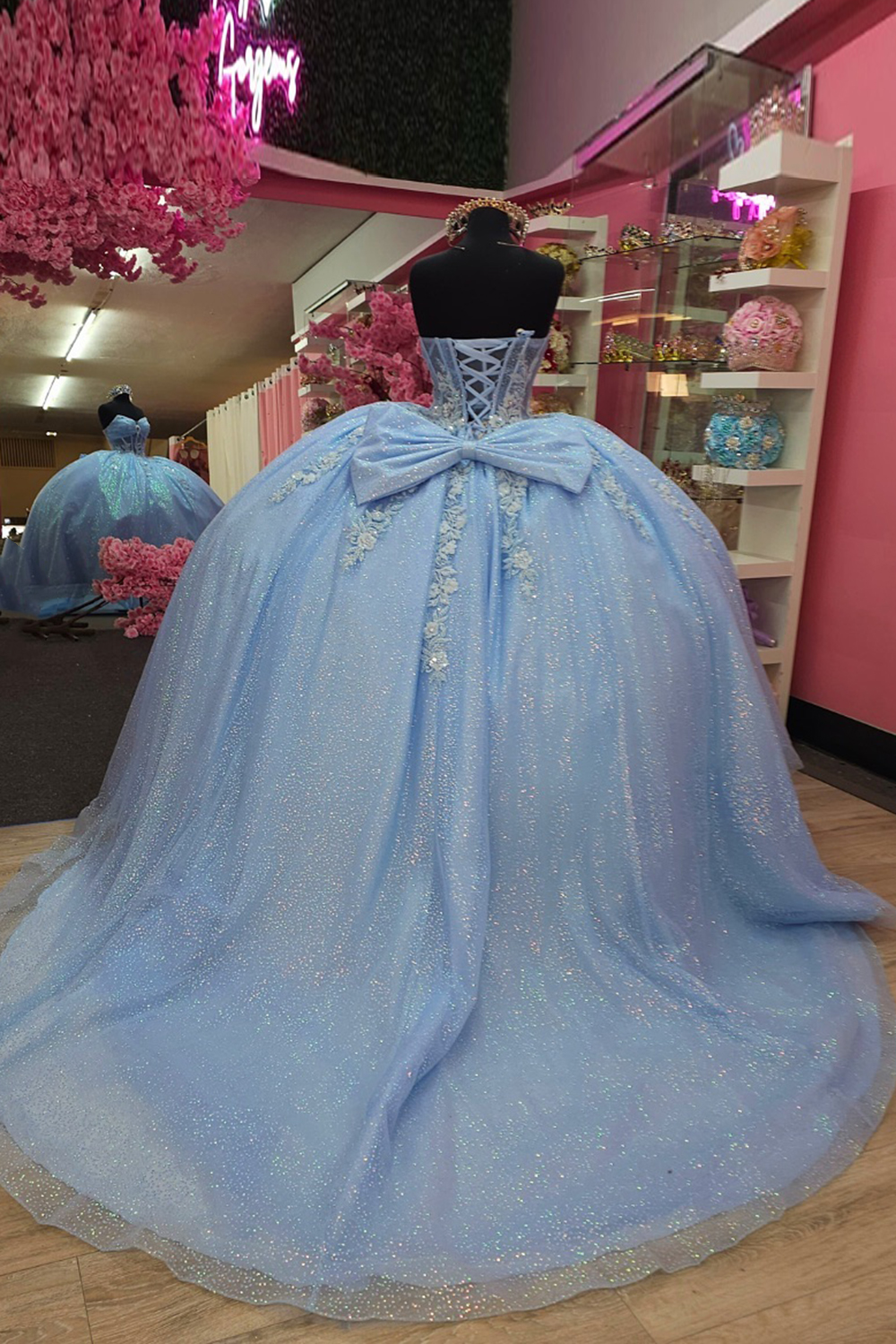 Sky Blue Sweetheart Ball Gown Tulle Applqiued Quinceanera Dress with Bow