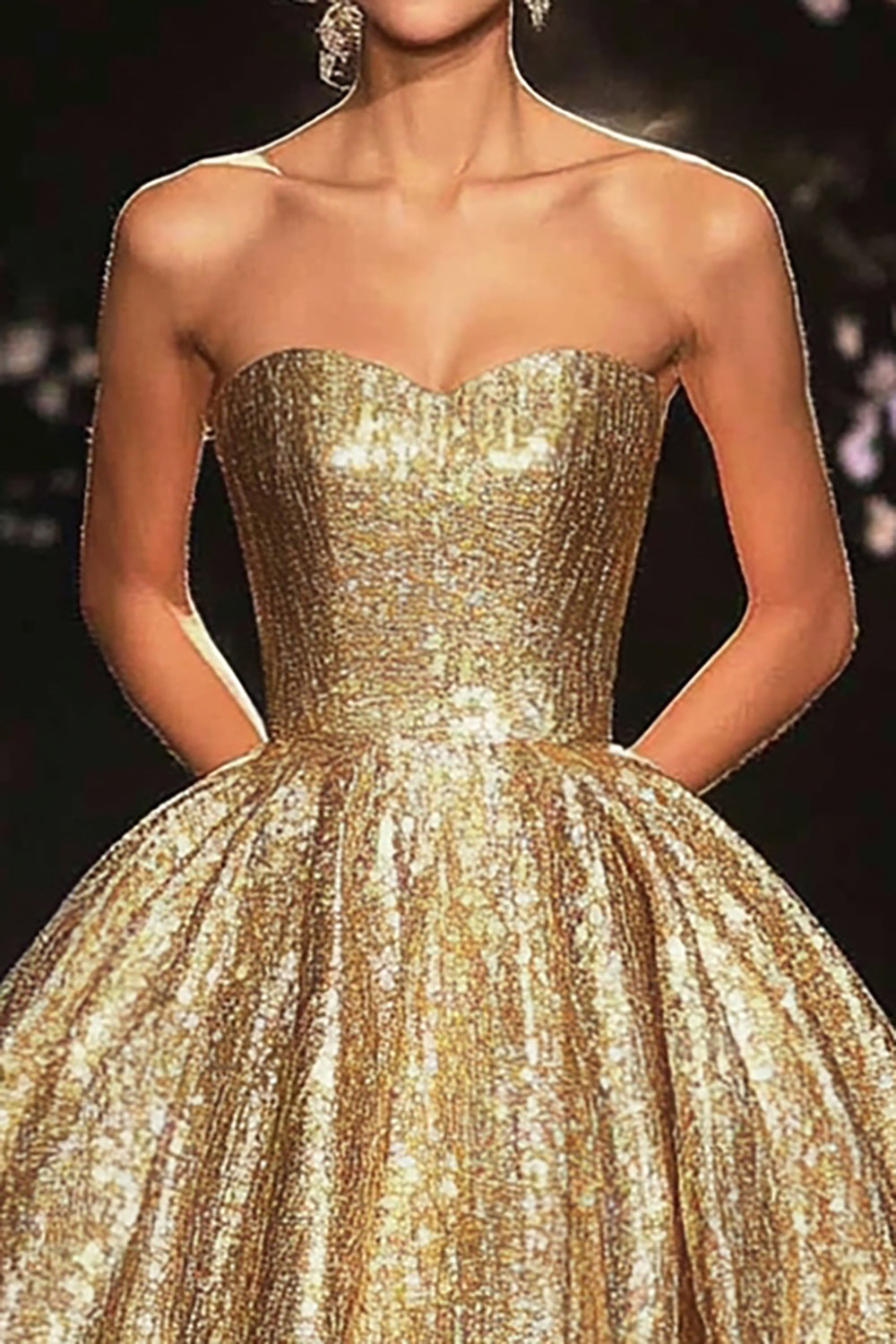Ball Gown Sparkly Gold Sweetheart Long Formal Dress