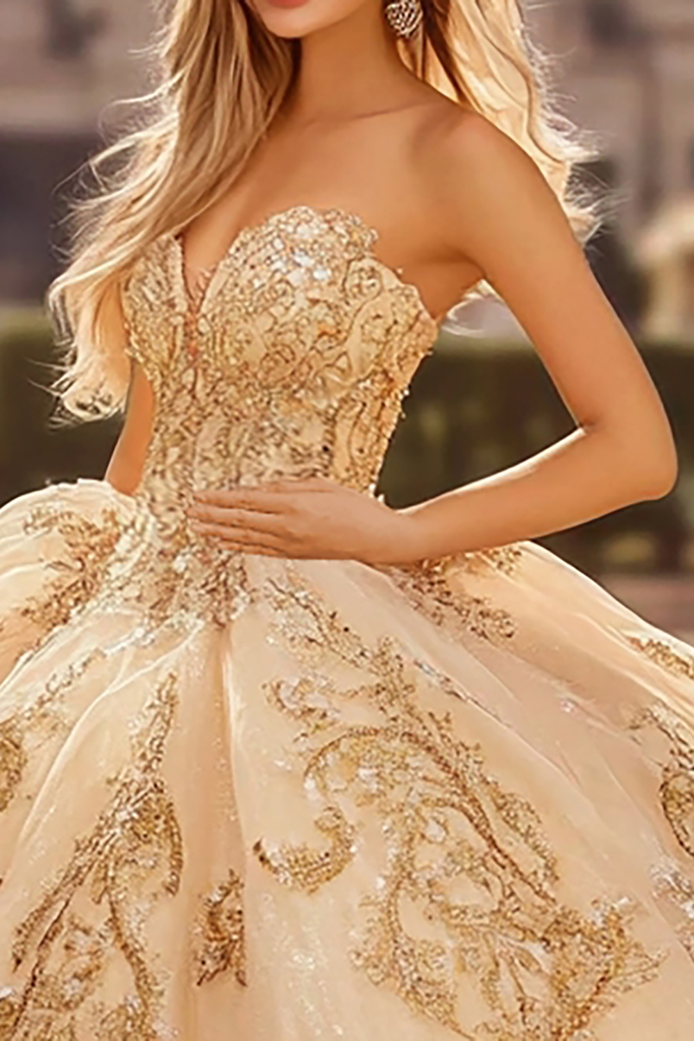 Glitter Champagne Sweetheart Ball Gown Tulle Applique Quinceanera Dress 