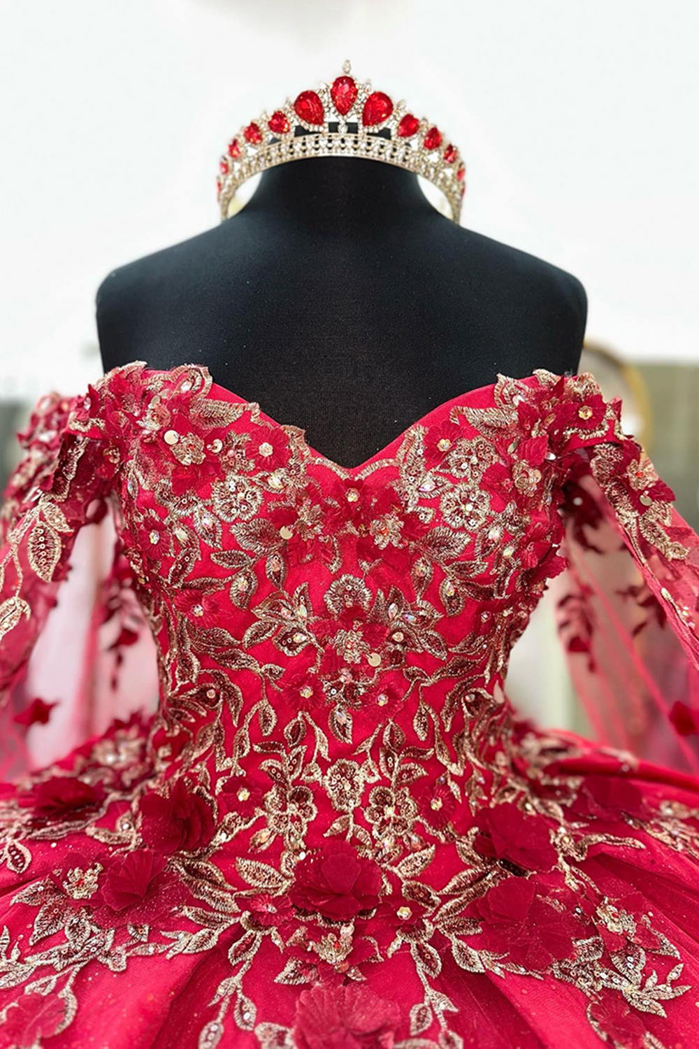 Red Sweetheart Ball Gown Tulle Quinceanera Dress with 3D Flowers