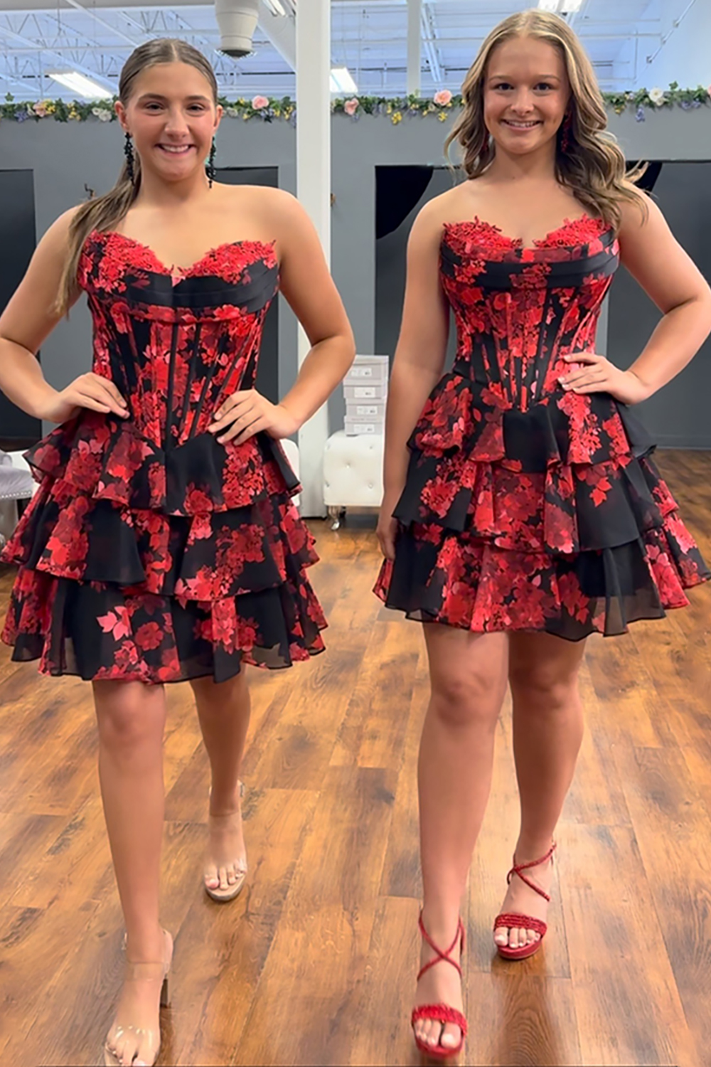 Black Red Floral Corset Chiffon Short Homecoming Dress with Ruffles