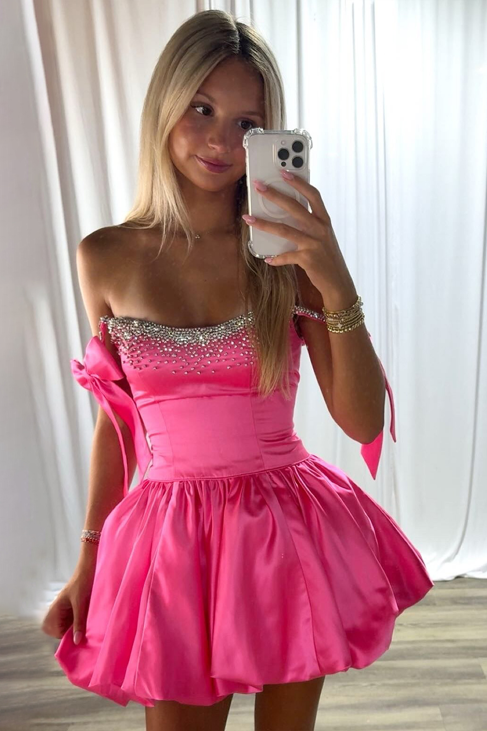 Sparkly Fuchsia Satin Bowknot Short Homecoming Dress with Beading