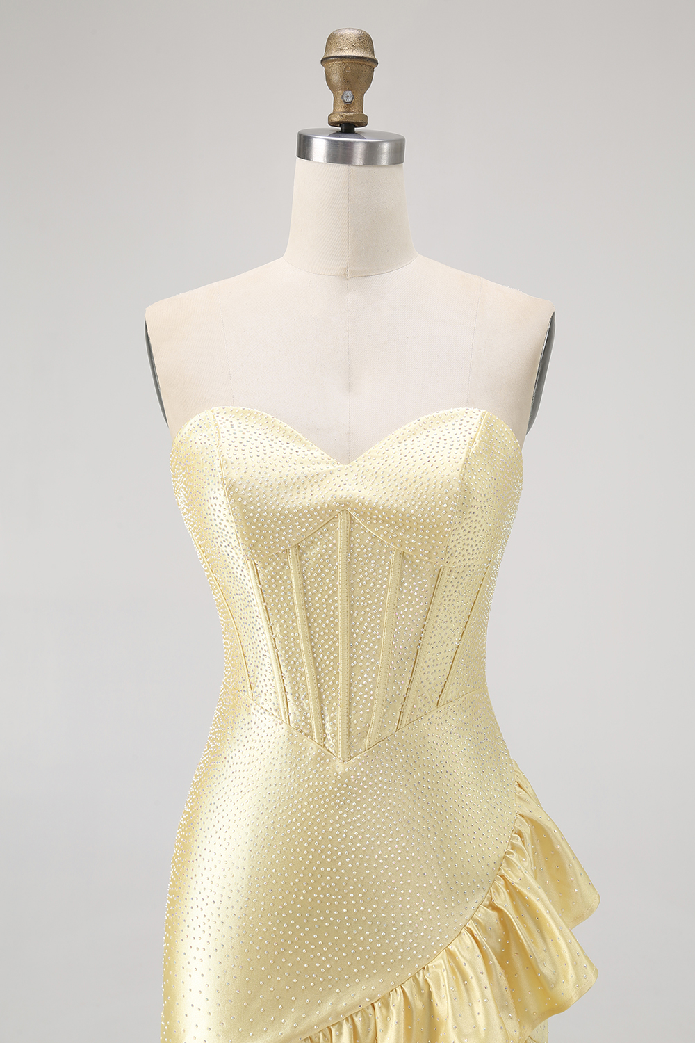 Sparkly Yellow Corset Sweetheart Short Bodycon Homecoming Dress with Beading