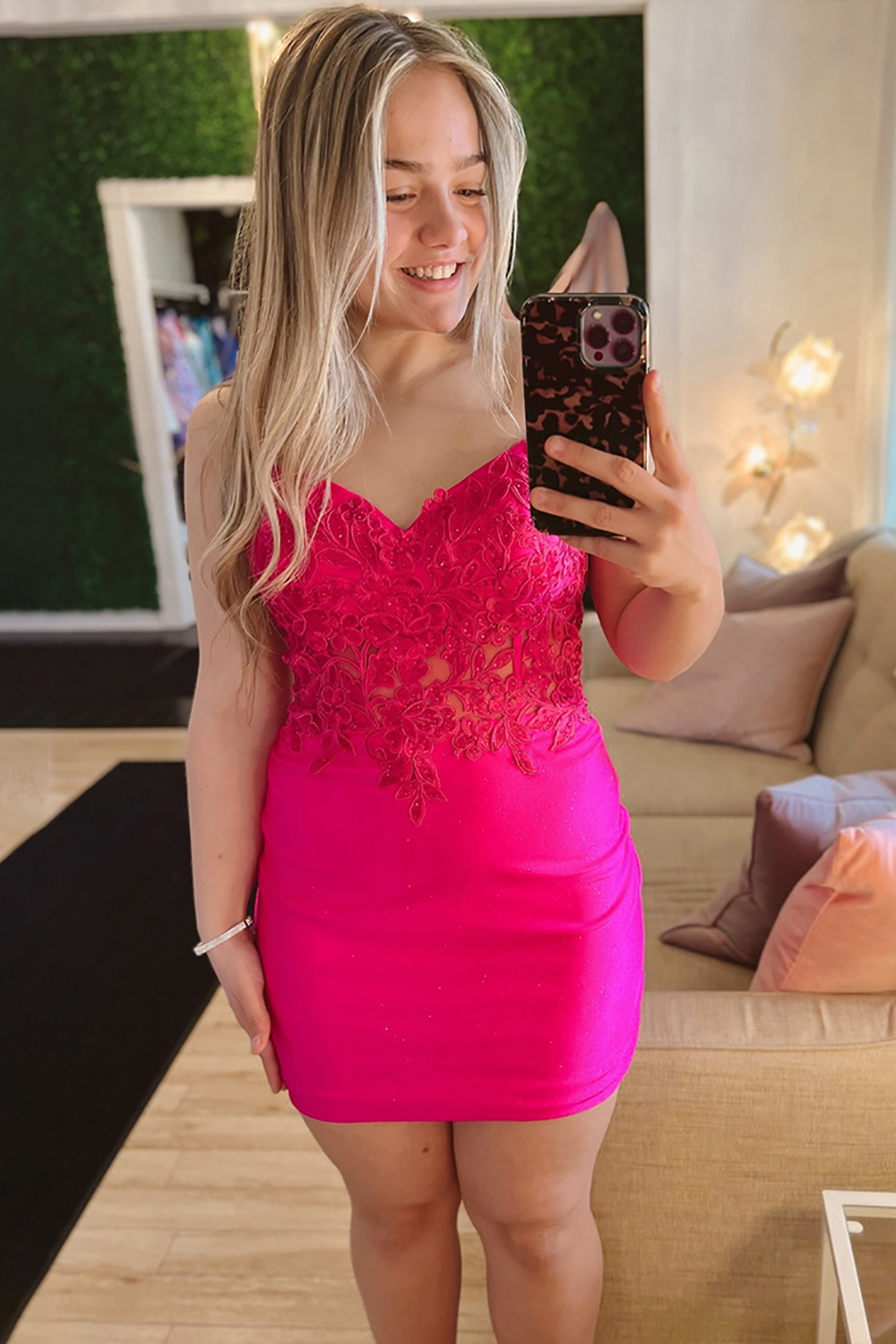 Fuchsia Spaghetti Straps Short Tight Homecoming Dress with Appliques