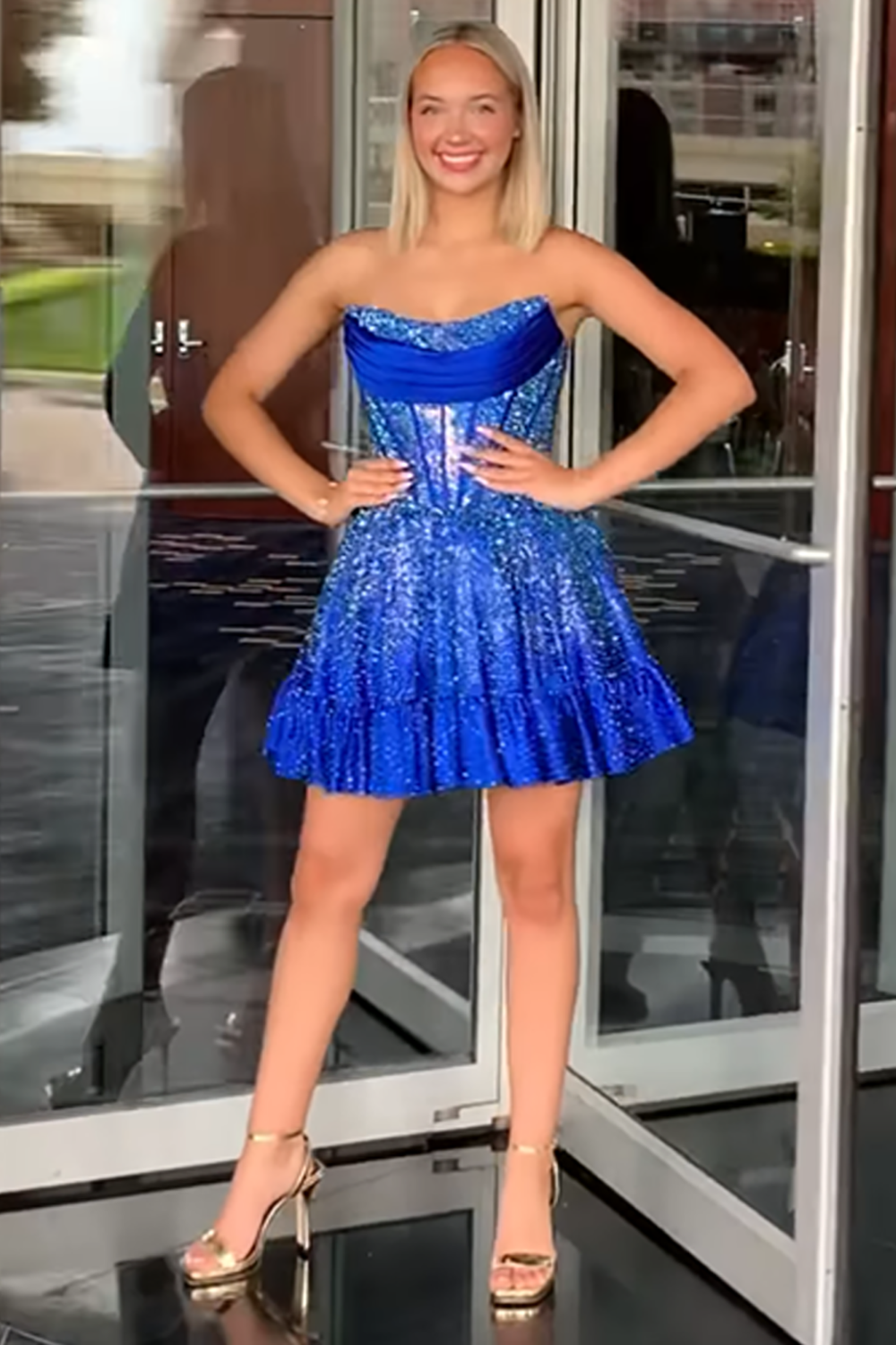 Sparkly Yellow Strapless Satin Beaded Short Corset Homecoming Dress