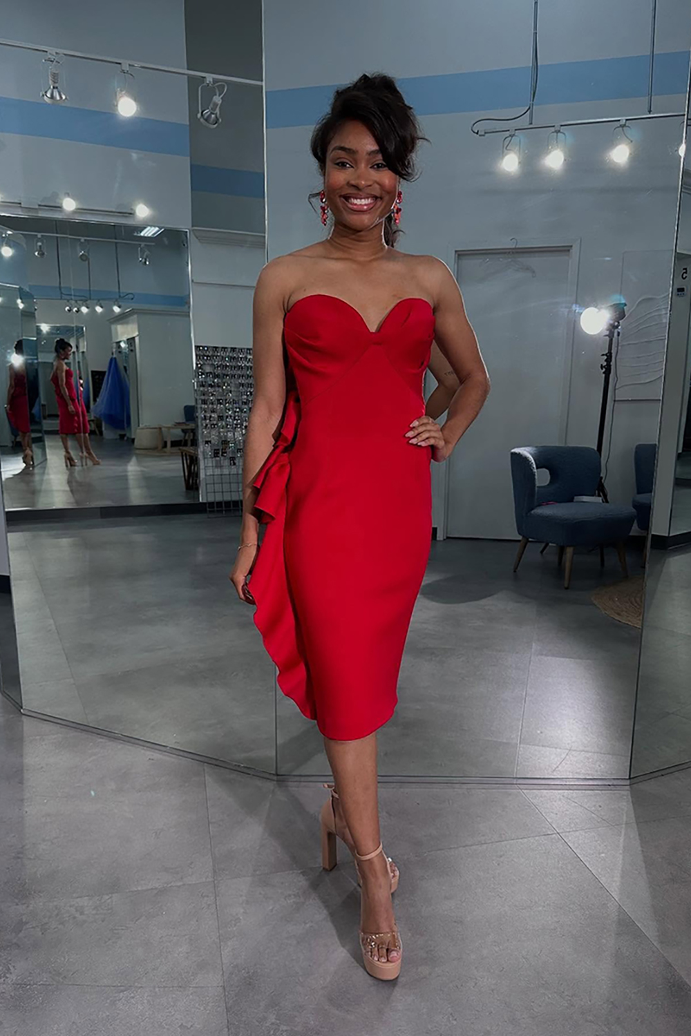 Red Tight Sweetheart Ruffled Midi Homecoming Dress with 3D Flower