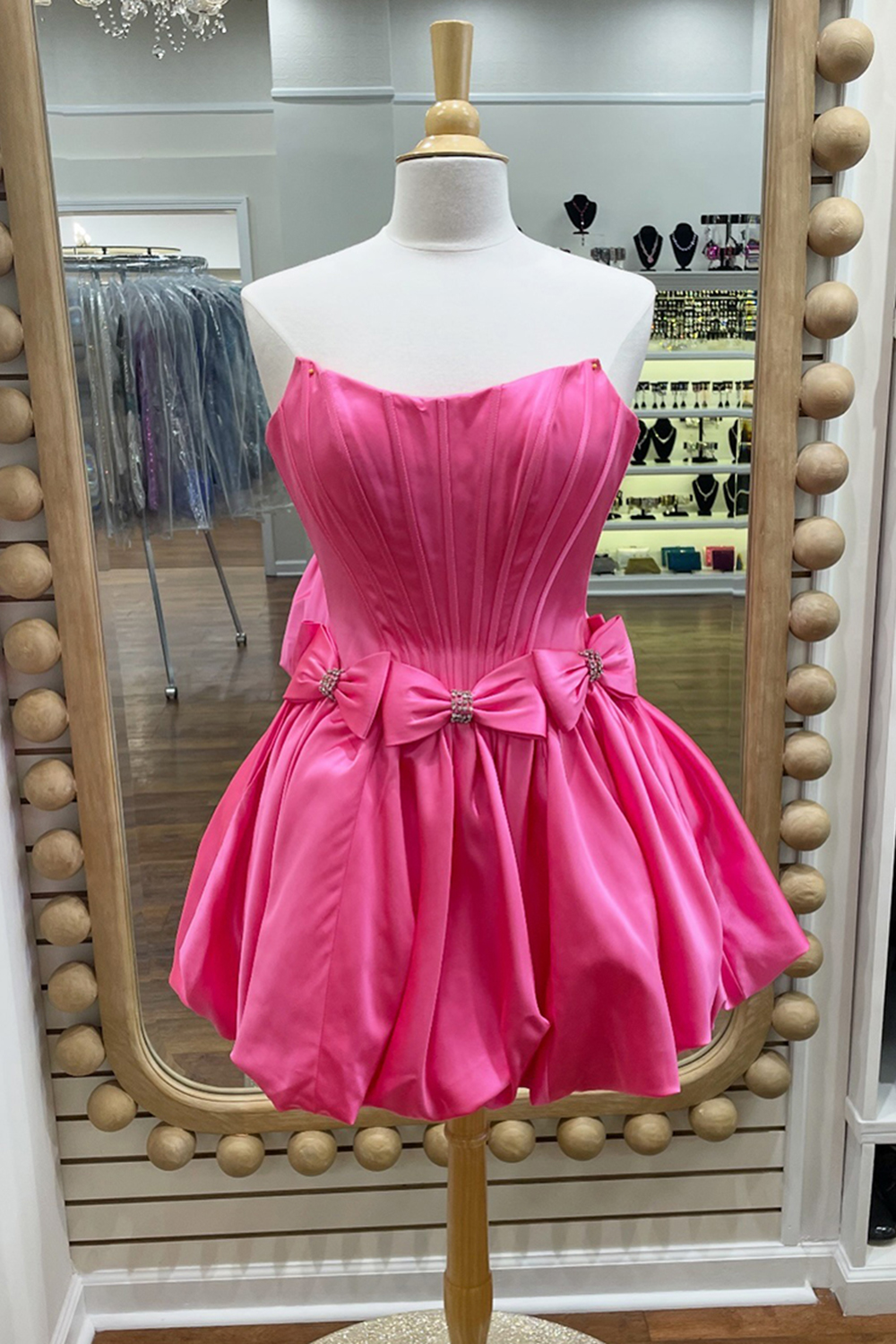 Sparkly Red Strapless Satin Short Corset Homecoming Dress with Bow