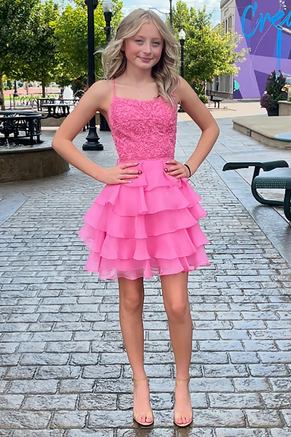 Sparkly Emerald Green A Line Tiered Short Homecoming Dress with Lace