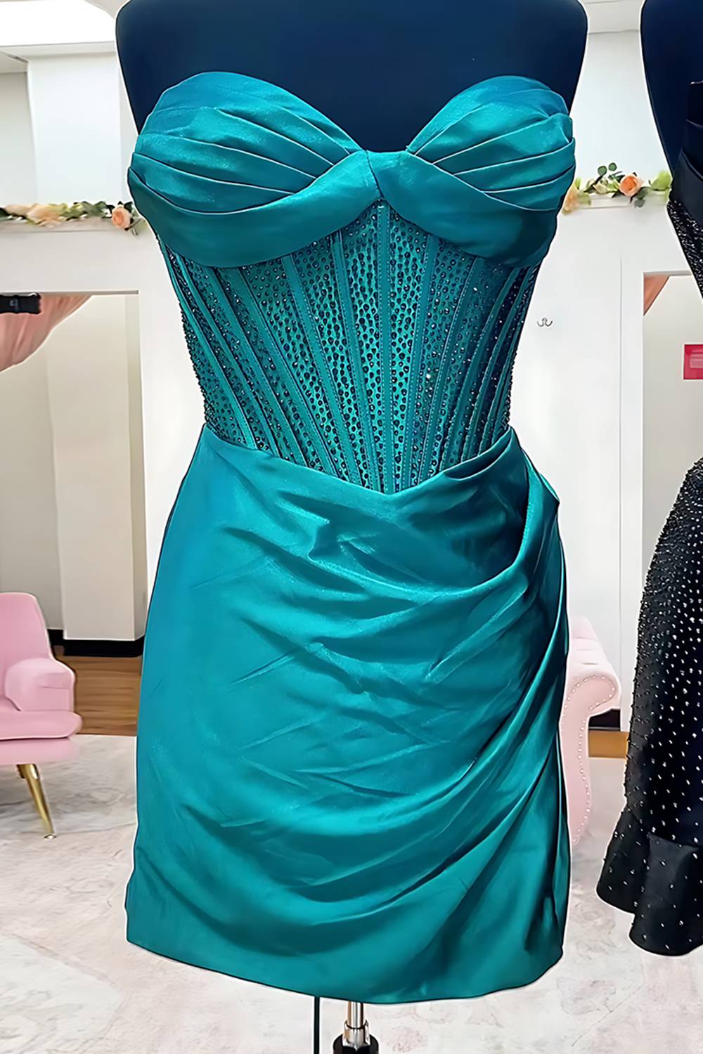 Green Sweetheart Satin Ruched Corset Short Homecoming Dress with Beading