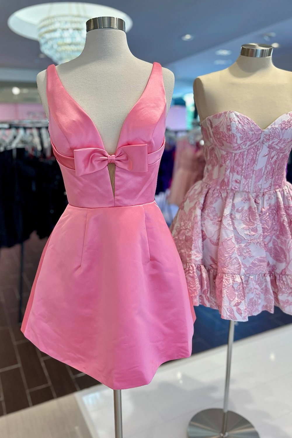 Red V-Neck Satin A-Line Short Homecoming Dress with Bow