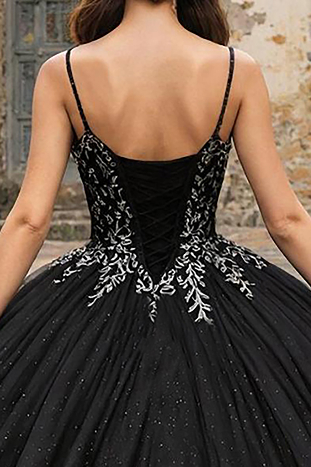 Black Spaghetti Straps Tulle Ball Gown Long Quinceanera Dress with Appliques