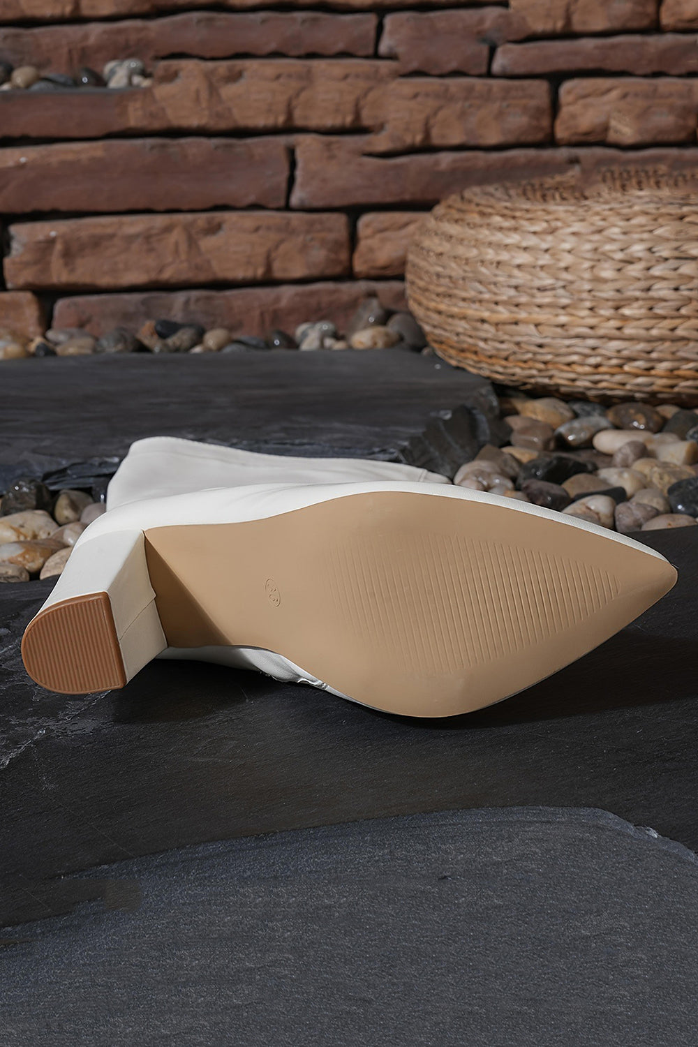 White Go Go Pointed Toe Knee High Chunky Heel Boots