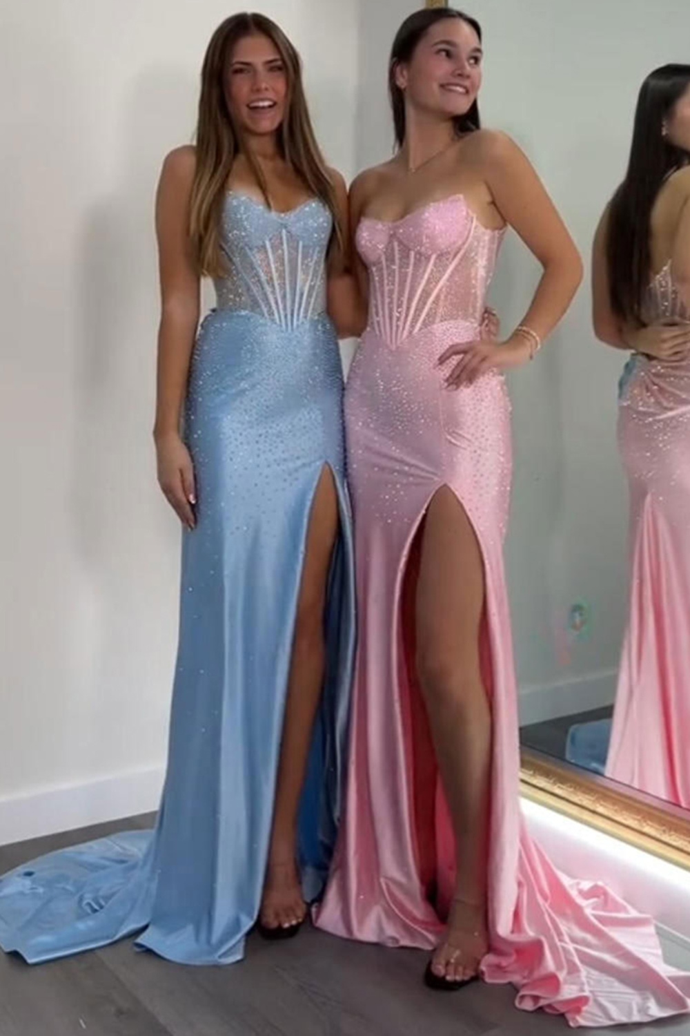 Sparkly Green Sheath Corset Strapless Long Prom Dress with Slit