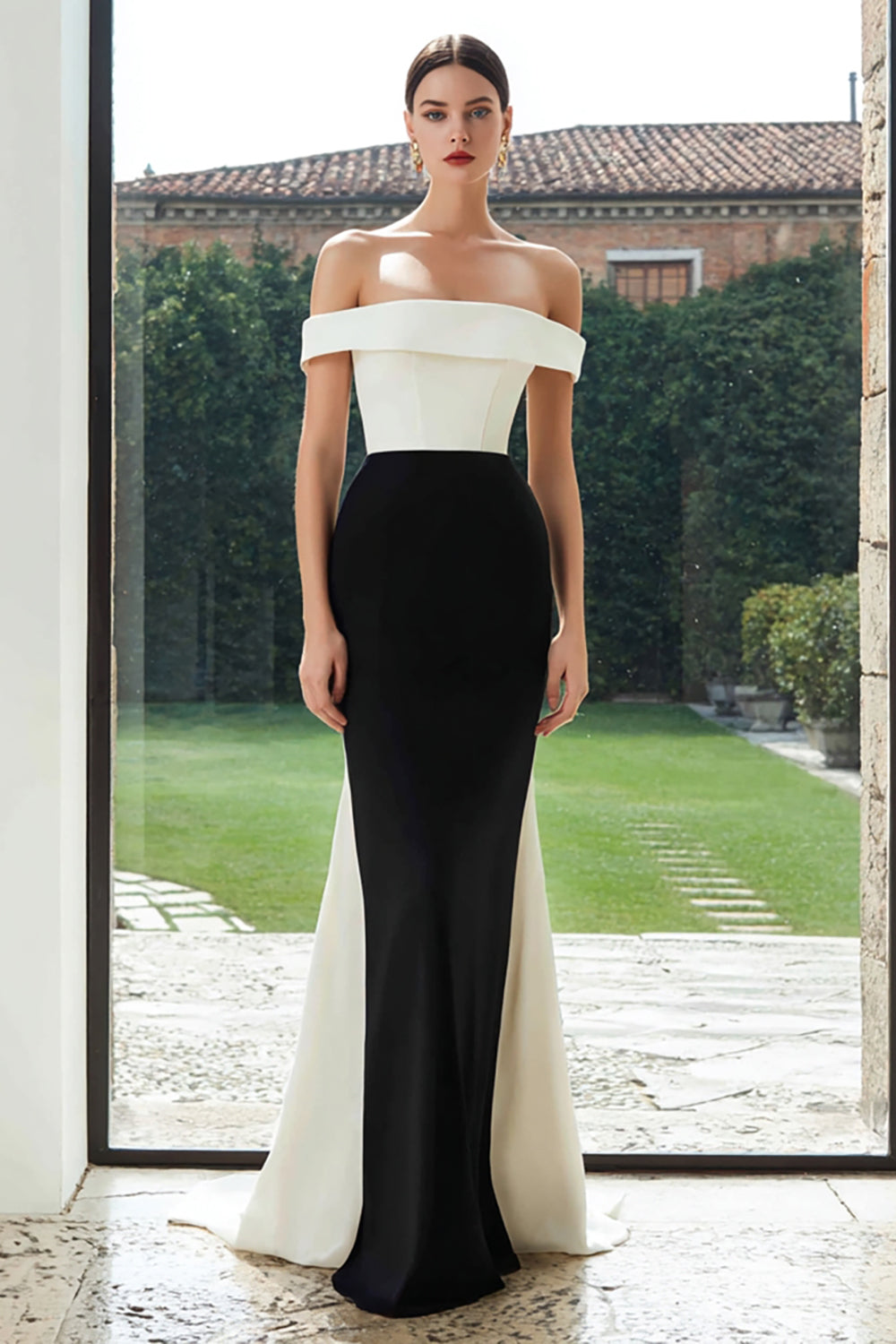 Elegant Black and White Mermaid Long Patchwork Formal Dress