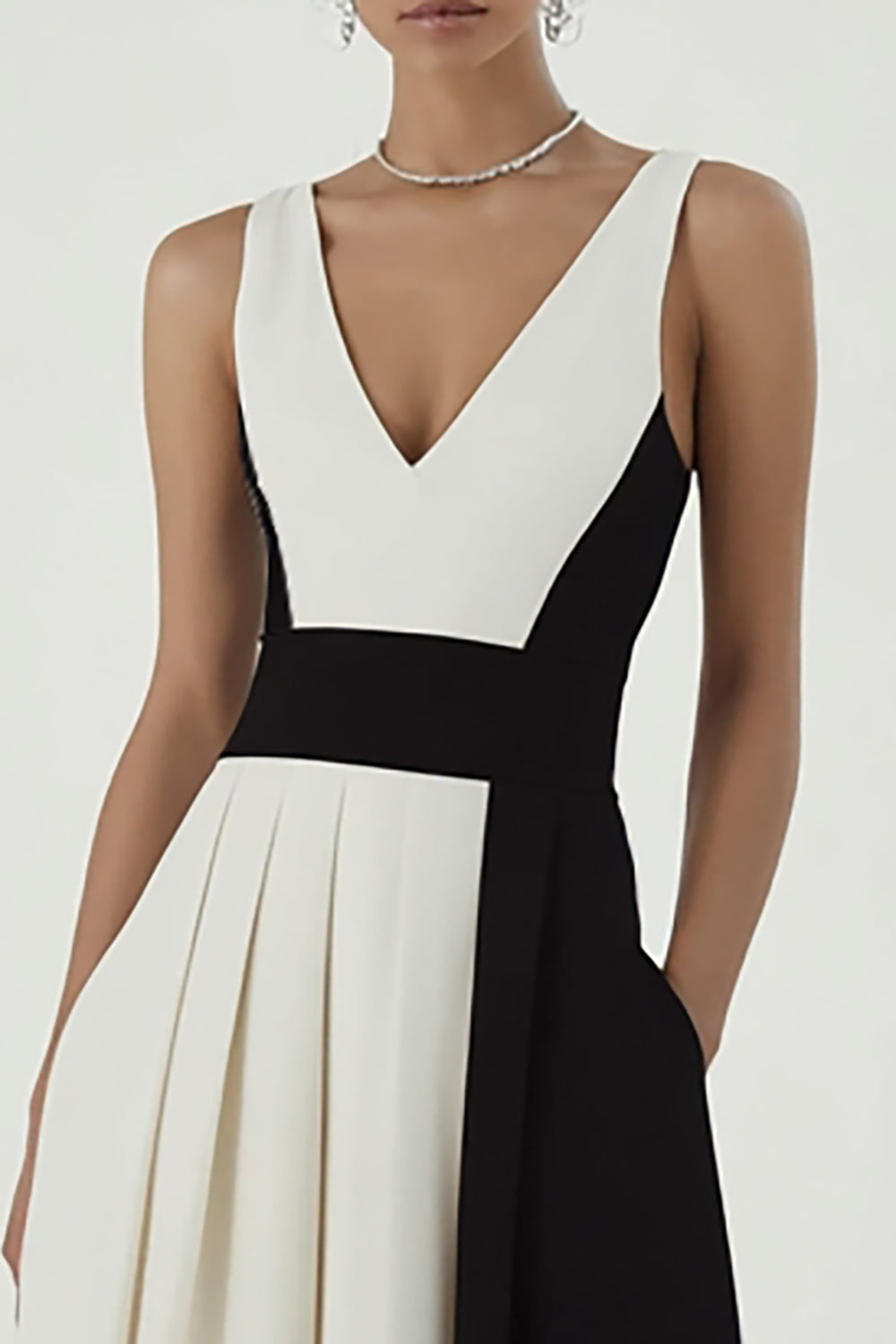 Black and White A Line V-Neck Long Patchwork Formal Dress with Pockets