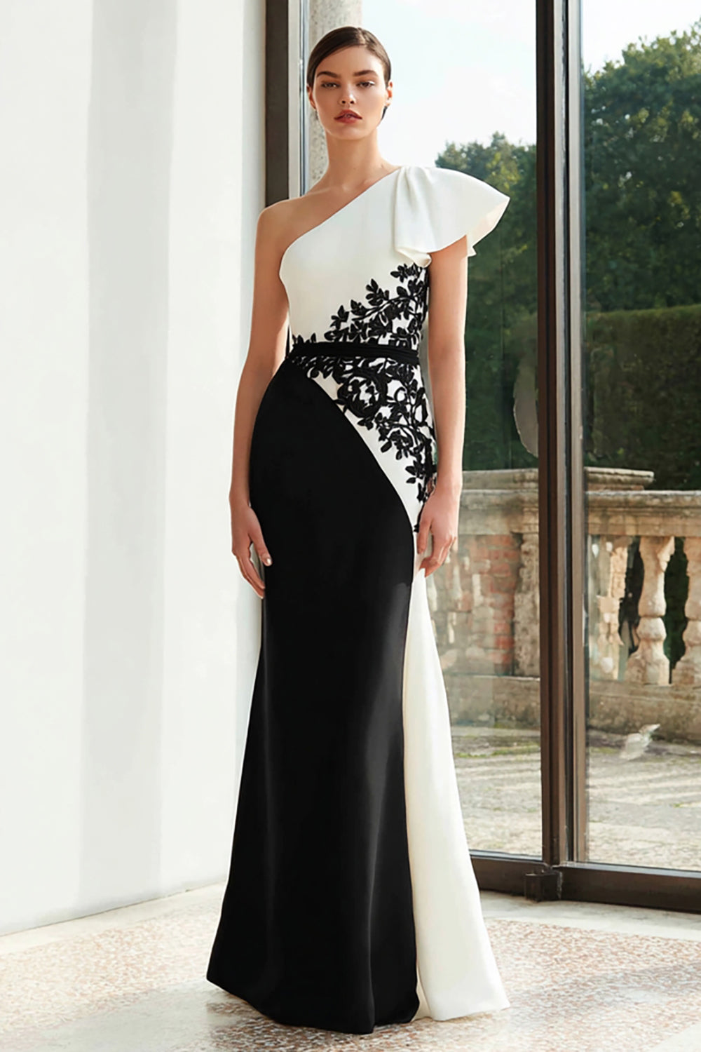 Black and White Patchwork Long Mermaid Formal Dress with Appliques