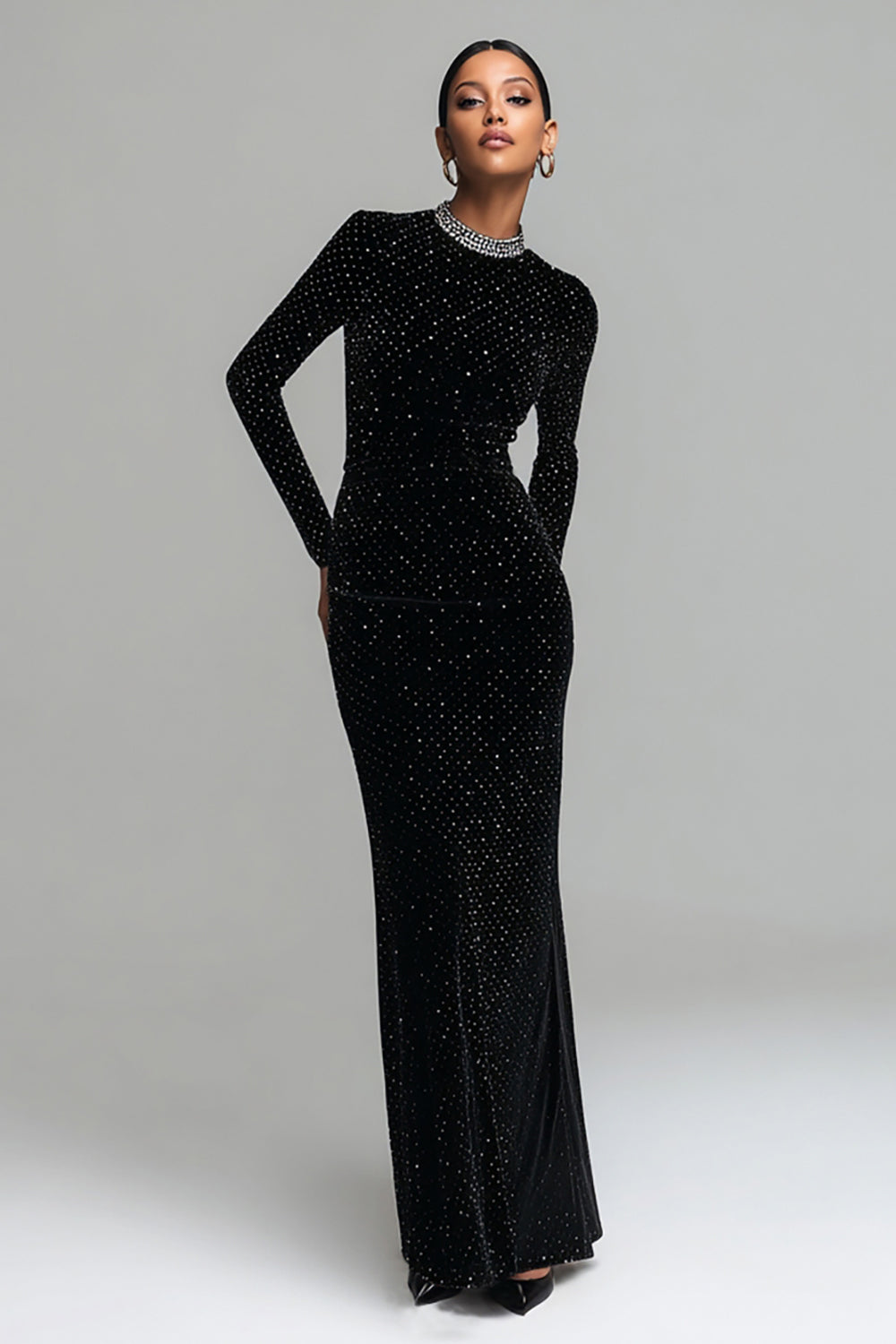 Modest Black Velvet Round Neck Long Sleeves Holiday Party Dress