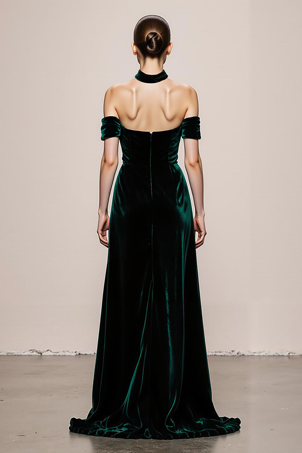 Elegant Dark Green Velvet Long Halter Formal Dress with Slit