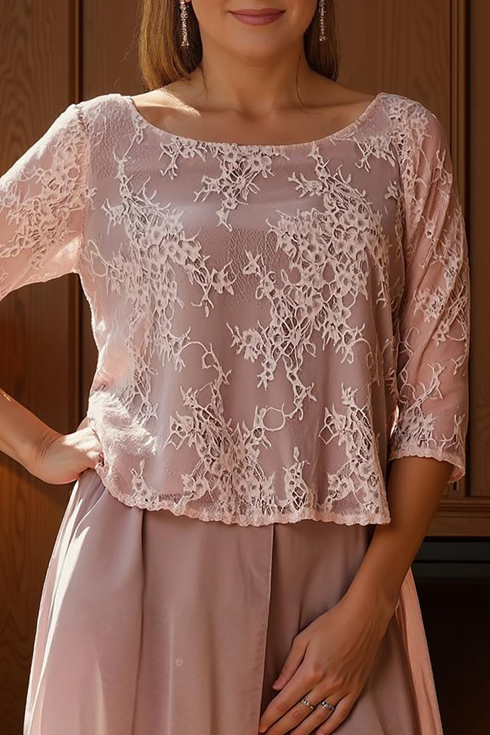 Dusty Rose Boat Neck Chiffon 2-Piece Mother of the Bride Pant Suits with Slit