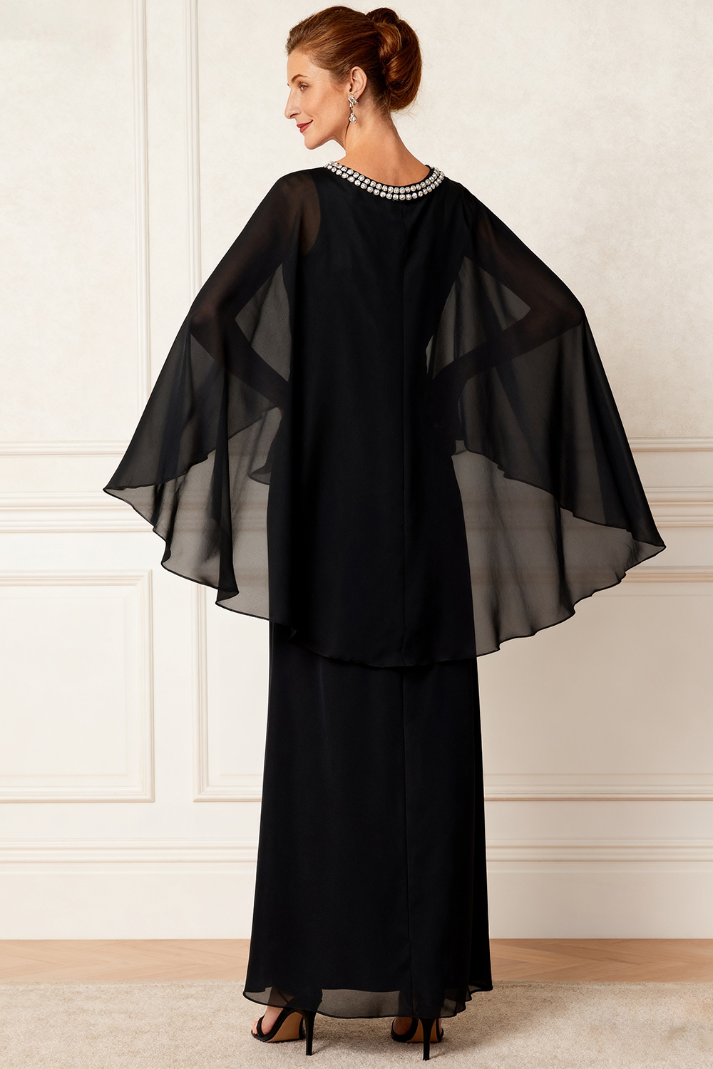 Sparkly Black Chiffon Round Neck Floor-Length Mother of the Bride Dress with Beading