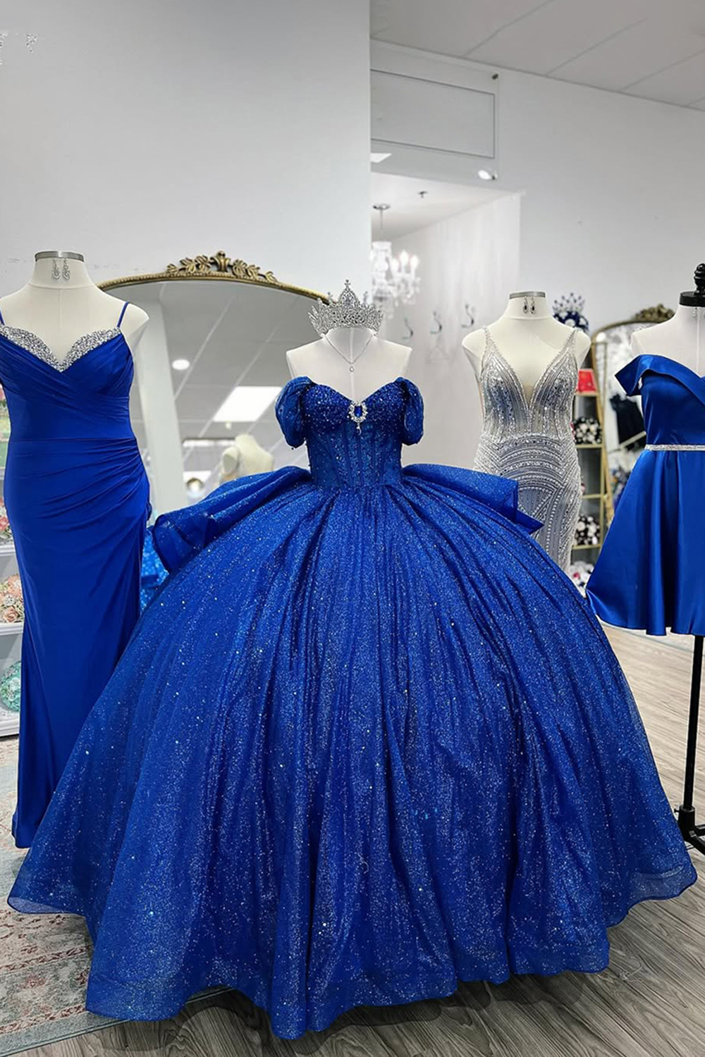 Sparkly Dark Green Sweetheart Corset Ball Gown Bedaed Quinceanera Dress with Bow