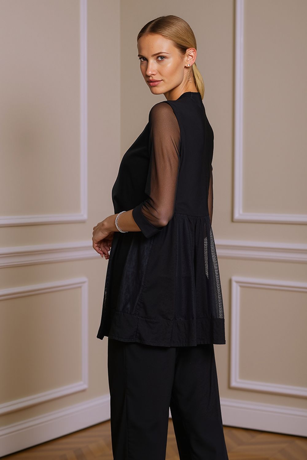 Sparkly Black Beaded Boat Neck 3 Piece Mother of the Bride Pant Suits with Jacket