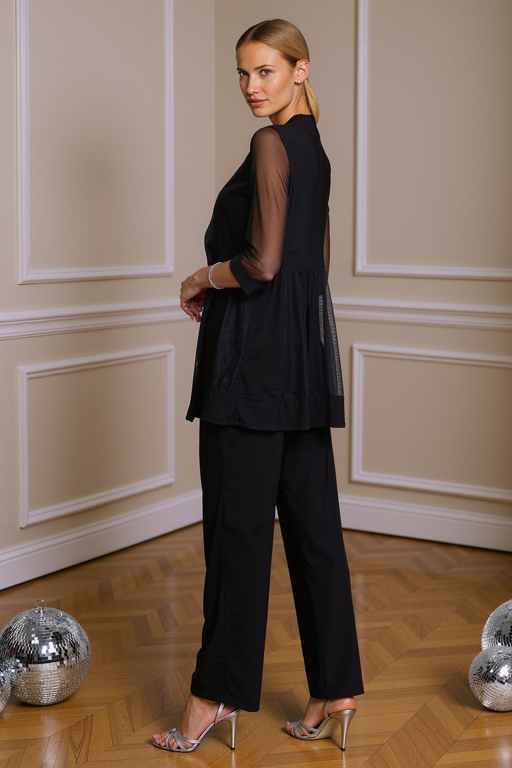 Sparkly Black Beaded Boat Neck 3 Piece Mother of the Bride Pant Suits with Jacket