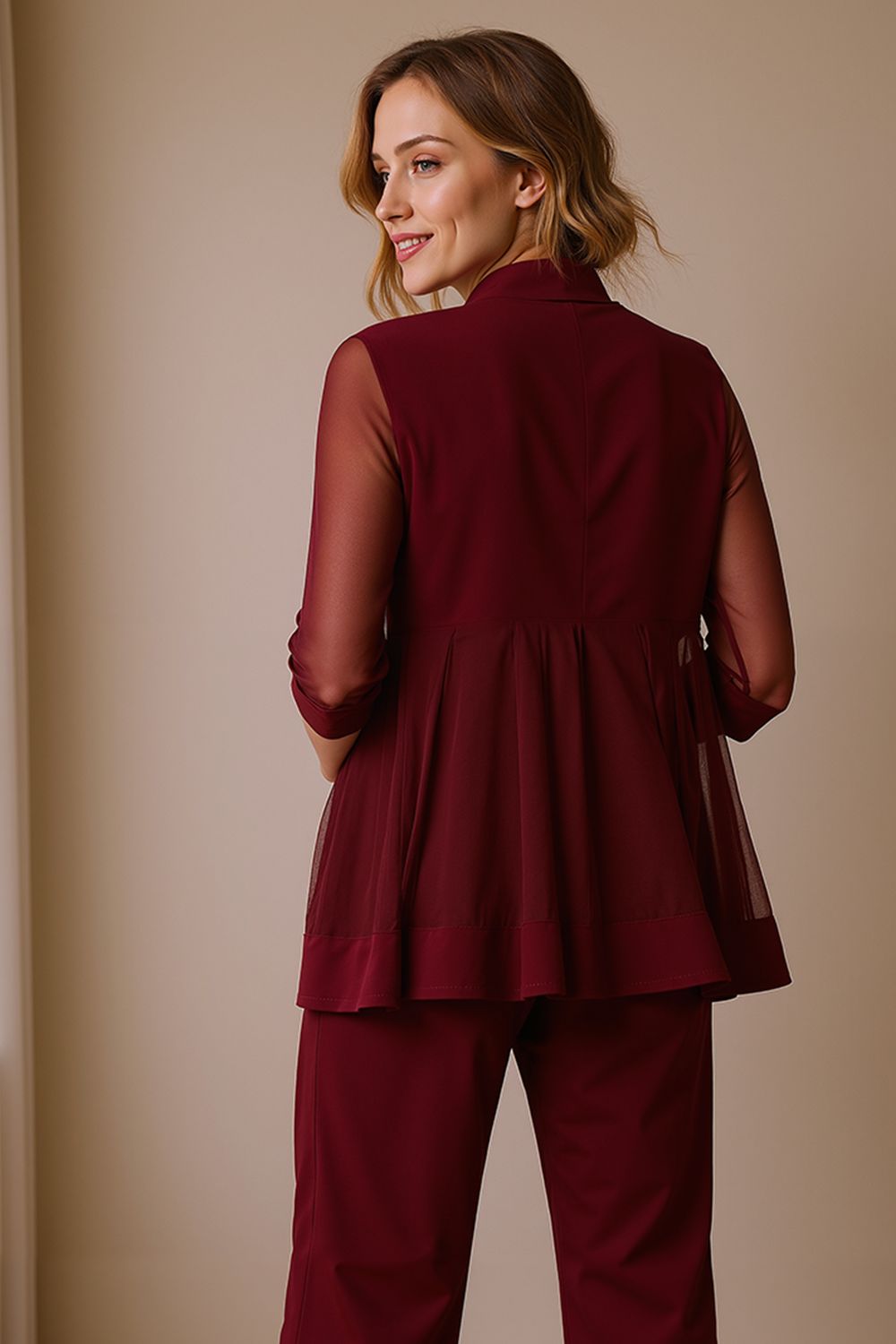 Sparkly Black Beaded Boat Neck 3 Piece Mother of the Bride Pant Suits with Jacket