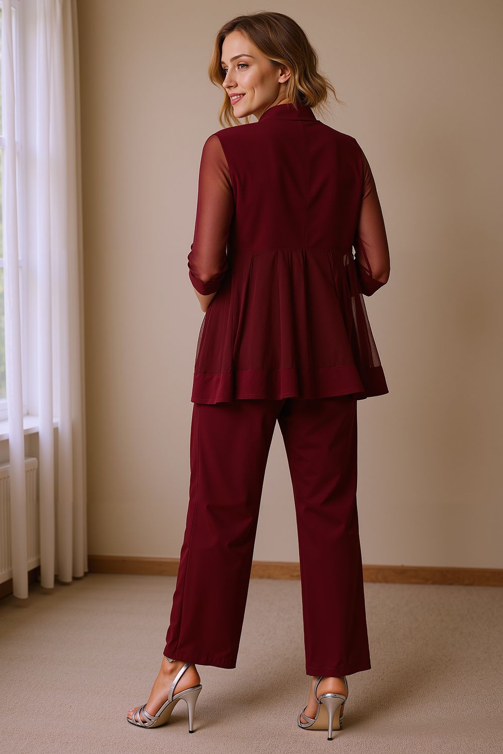 Sparkly Black Beaded Boat Neck 3 Piece Mother of the Bride Pant Suits with Jacket